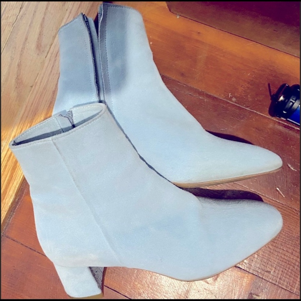 Marais Ankle Boot Sky Blue Suede Classic Bootie